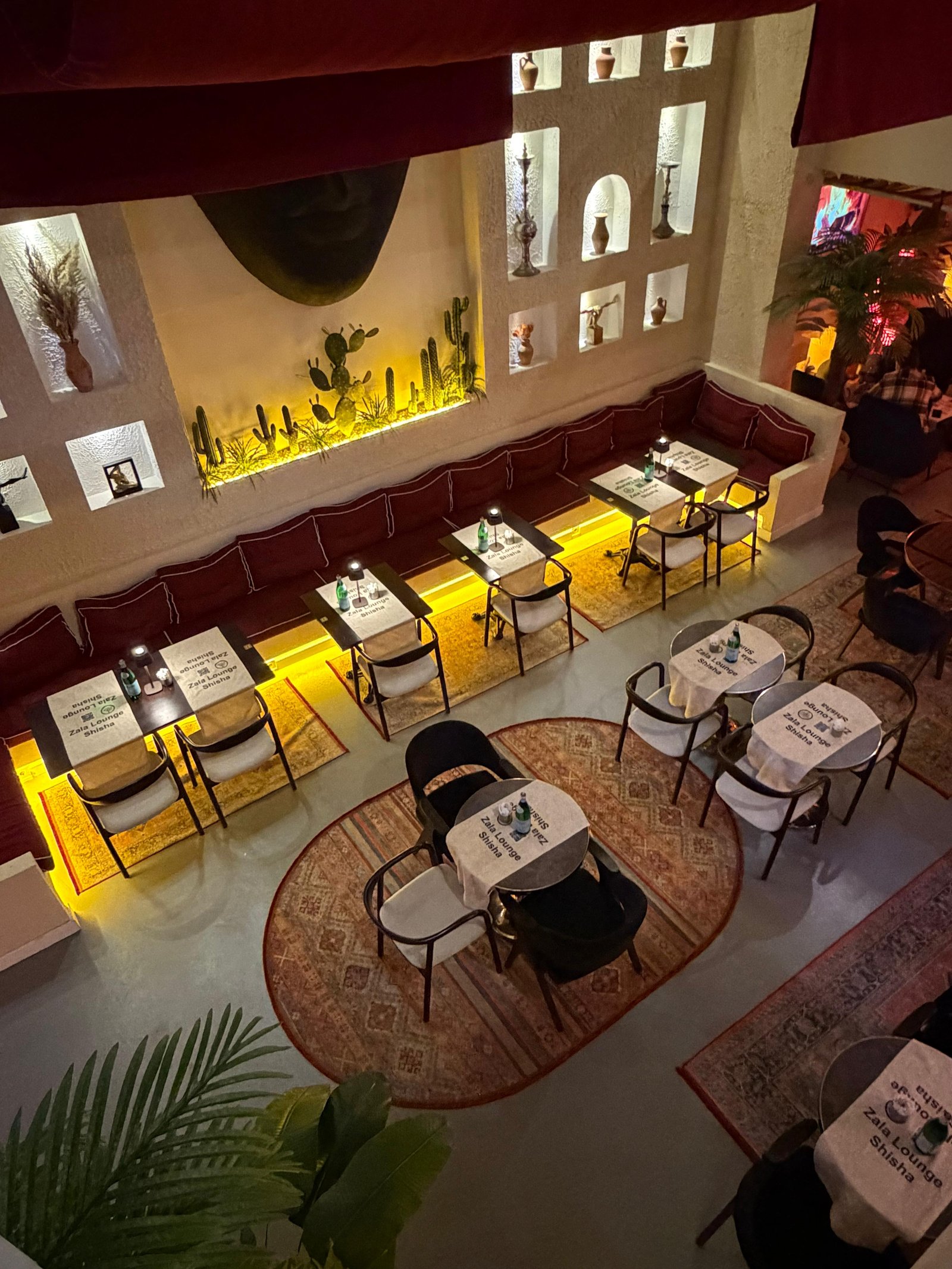 Zala Lounge — frame 4